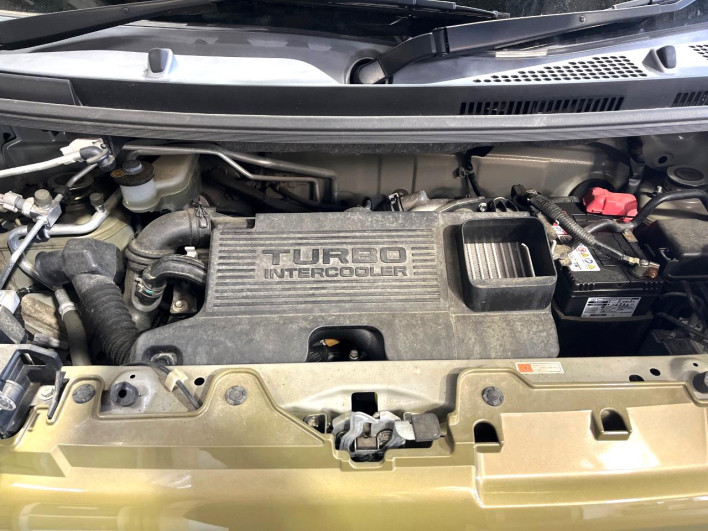 2019 Daihatsu Wake DBA-LA700S (UW-6a0147132ff52)[4]
