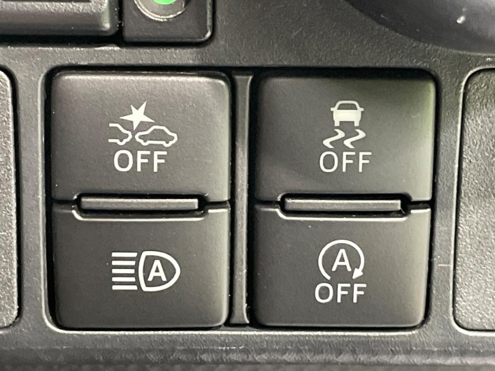 2018 Daihatsu Toll DBA-M900S (UW-6a01471c01aa6)[25]