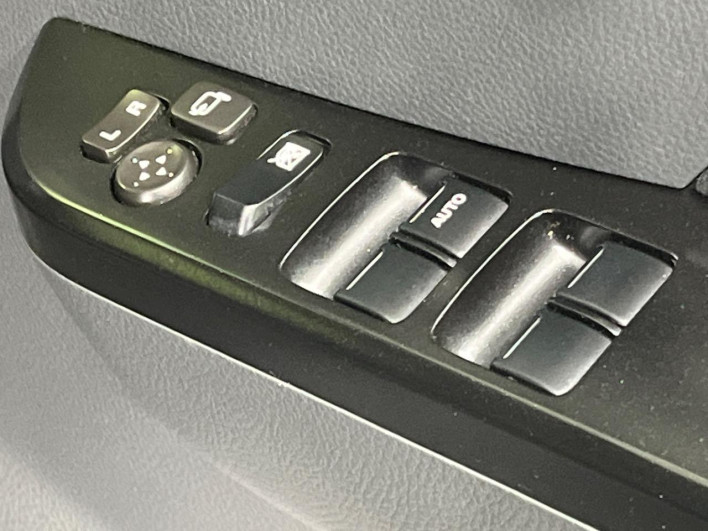 2012 Suzuki Wagon R Stingray DBA-MH23S (UW-6a014722d392d)[24]