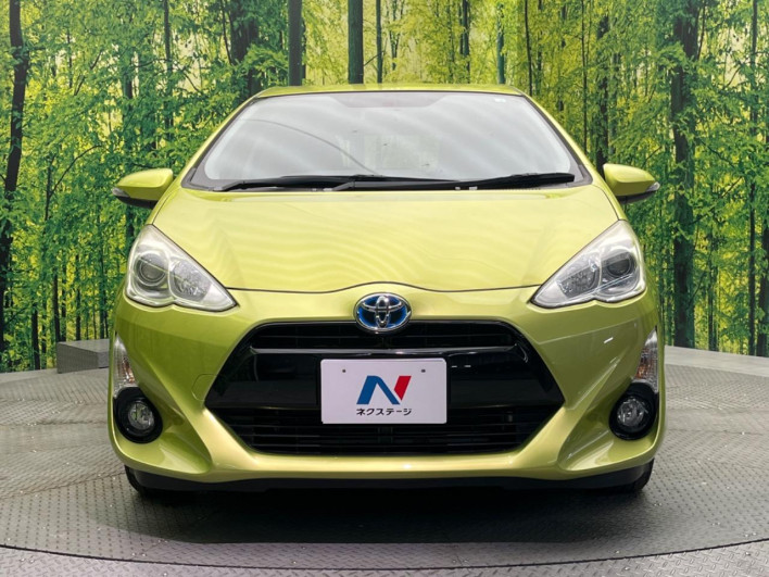 2015 Toyota Aqua DAA-NHP10 (UW-6a01473f23715)[8]