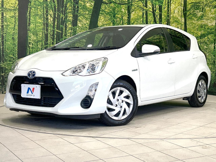 2015 Toyota Aqua DAA-NHP10 (UW-6a014741151ec)[0]