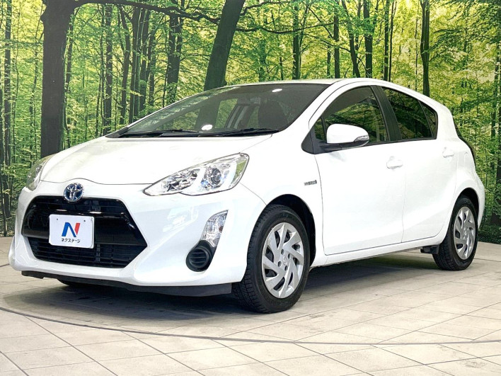 2015 Toyota Aqua DAA-NHP10 (UW-6a014741151ec)[17]