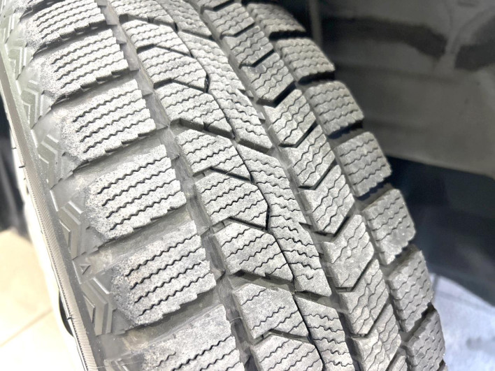 2015 Toyota Aqua DAA-NHP10 (UW-6a014741151ec)[7]