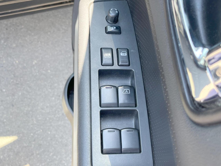 2013 Nissan X-Trail DBA-NT31 (UW-6a014745174dc)[20]