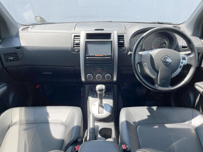 2013 Nissan X-Trail DBA-NT31 (UW-6a014745174dc)[21]