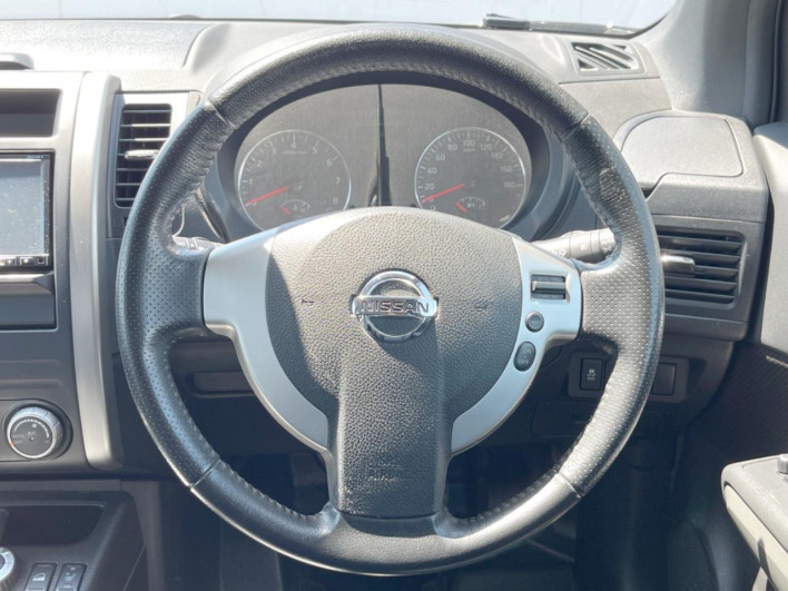 2013 Nissan X-Trail DBA-NT31 (UW-6a014745174dc)[22]
