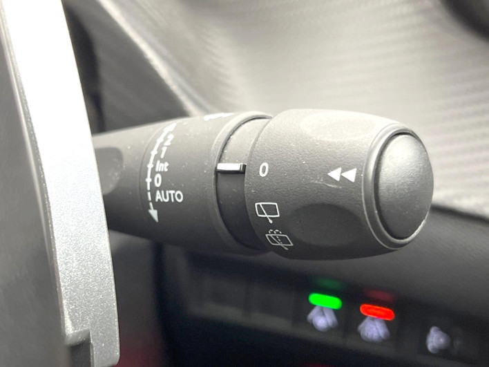 2021 Peugeot 2008 5BA-P24HN05 (UW-6a014757e87ad)[29]