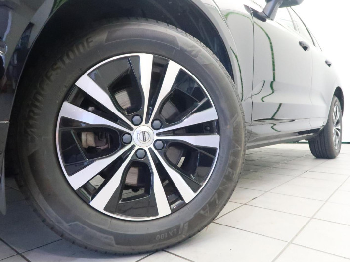 2020 Volvo XC60 LDA-UD4204TXC (UW-6a01476066e15)[4]
