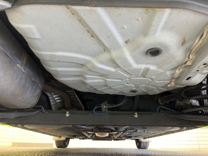 2011 Nissan Cube DBA-Z12 (UW-6a014761675d3)[7]