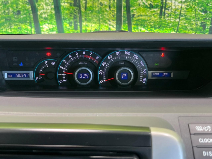 2008 Toyota Noah DBA-ZRR70G (UW-6a0147676c52f)[13]