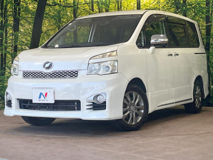 2012 Toyota Voxy DBA-ZRR70W (UW-6a0147681d56d)[0]