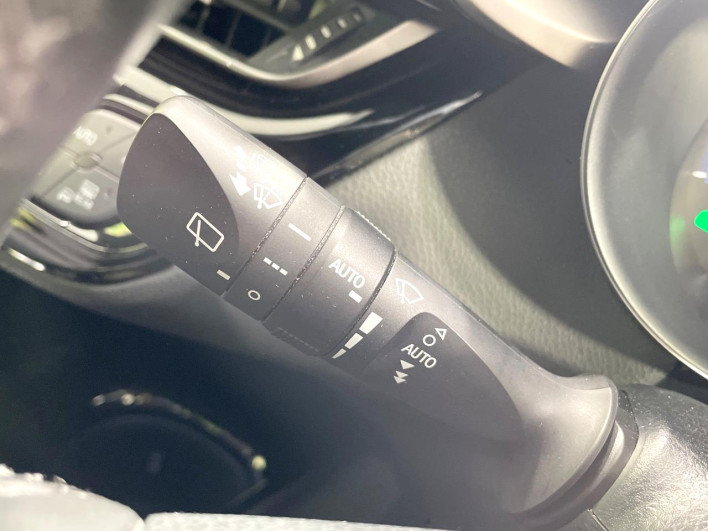 2018 Toyota C-HR DAA-ZYX10 (UW-6a01477c71a44)[26]