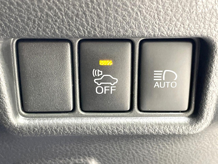 2018 Toyota C-HR DAA-ZYX10 (UW-6a01477c71a44)[29]