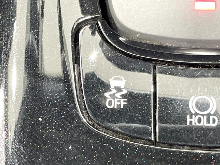 2018 Toyota C-HR DAA-ZYX10 (UW-6a01477c71a44)[15]