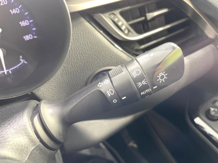 2018 Toyota C-HR DAA-ZYX10 (UW-6a01477c71a44)[23]