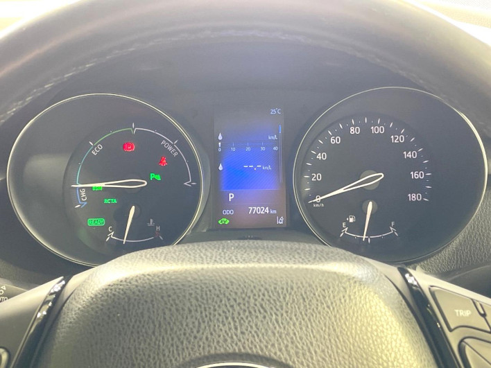 2018 Toyota C-HR DAA-ZYX10 (UW-6a01477c71a44)[22]