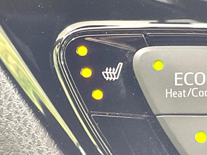 2018 Toyota C-HR DAA-ZYX10 (UW-6a01477c71a44)[18]
