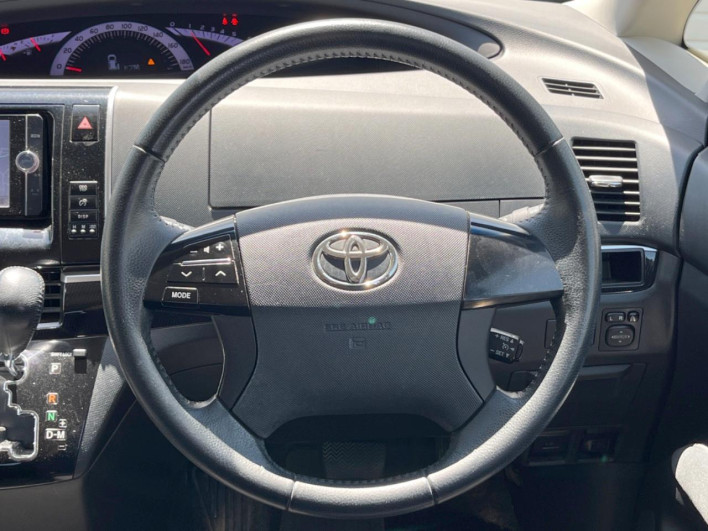 2013 Toyota Estima DBA-ACR50W (UW-6a029858669a4)[12]