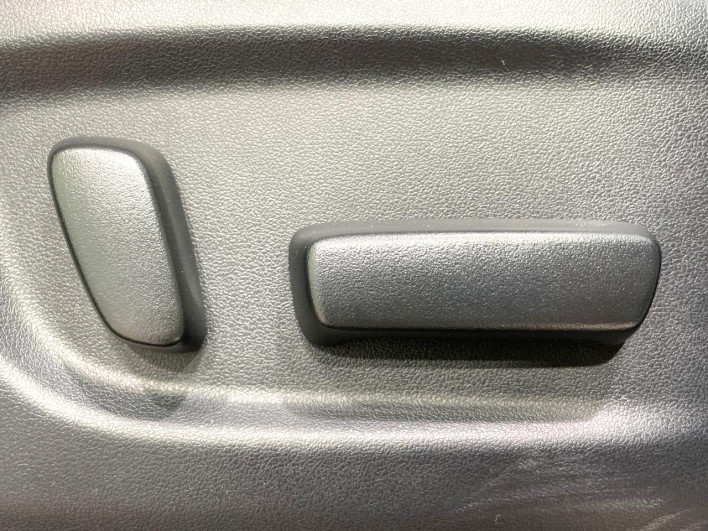 2018 Toyota Alphard DBA-AGH30W (UW-6a02985c2bf28)[24]