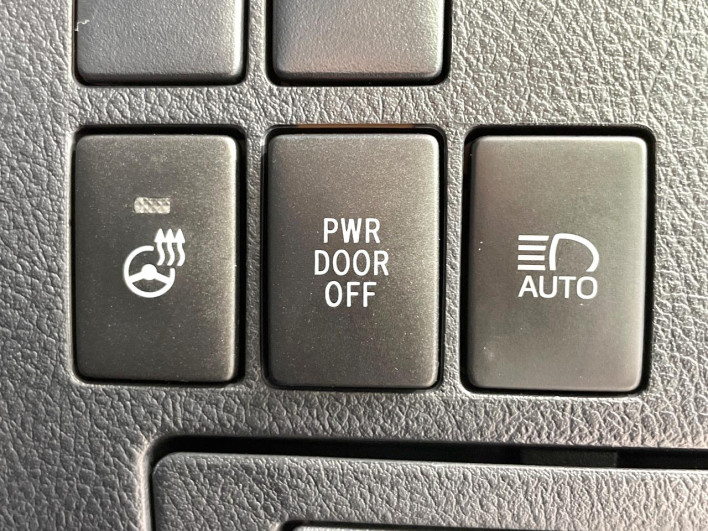 2018 Toyota Alphard DBA-AGH30W (UW-6a02985c2bf28)[22]