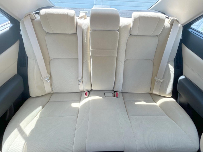 2013 Toyota Crown Hybrid DAA-AWS210 (UW-6a02986bb0652)[26]