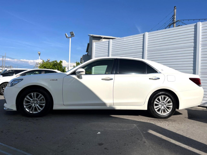 2014 Toyota Crown Hybrid DAA-AWS210 (UW-6a02986be8c67)[15]