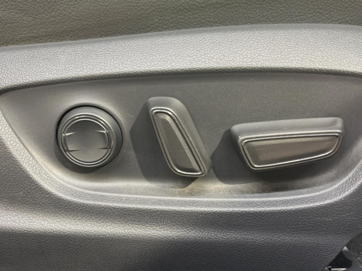 2018 Toyota Camry DAA-AXVH70 (UW-6a02987361b36)[17]