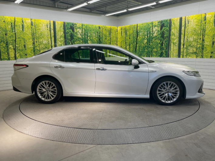 2018 Toyota Camry DAA-AXVH70 (UW-6a02987361b36)[19]