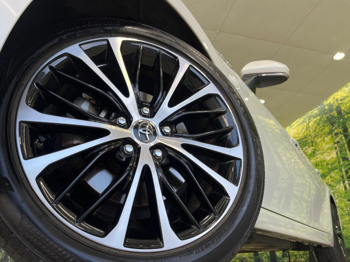 2019 Toyota Camry DAA-AXVH70 (UW-6a02987461034)[14]