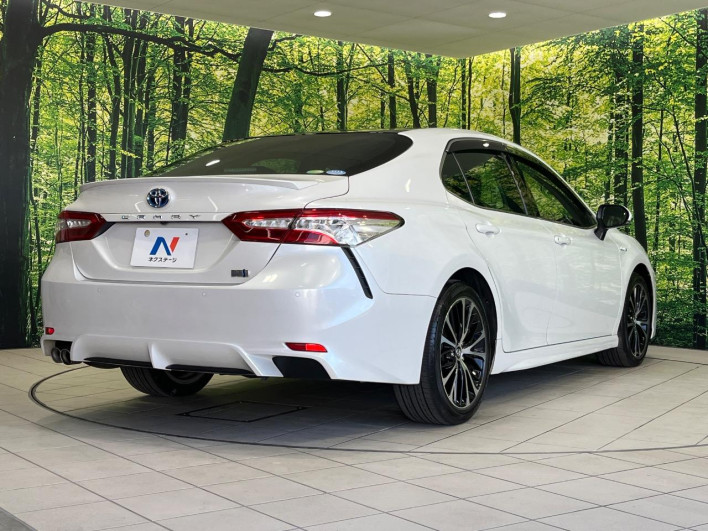 2019 Toyota Camry DAA-AXVH70 (UW-6a02987461034)[6]
