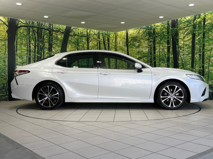 2019 Toyota Camry DAA-AXVH70 (UW-6a02987461034)[5]
