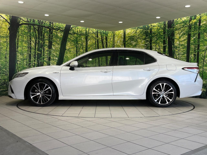 2019 Toyota Camry DAA-AXVH70 (UW-6a02987461034)[9]