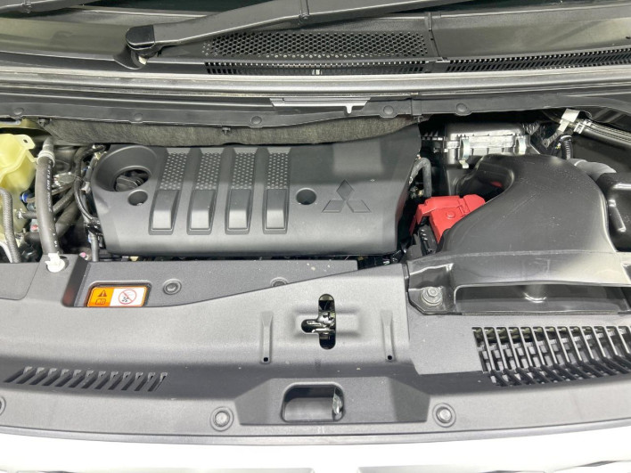 2024 Mitsubishi Delica D:5 3DA-CV1W (UW-6a02988c91836)[4]