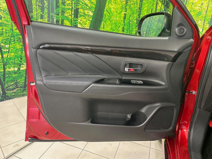 2017 Mitsubishi OUTLANDER PHEV DLA-GG2W (UW-6a0298a5ca772)[28]