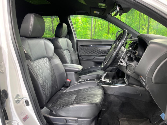 2019 Mitsubishi OUTLANDER PHEV 5LA-GG3W (UW-6a0298a5db00c)[10]