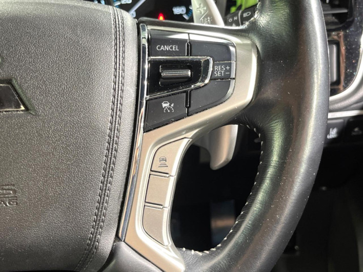 2019 Mitsubishi OUTLANDER PHEV 5LA-GG3W (UW-6a0298a5db00c)[15]