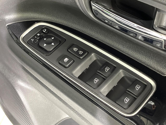 2019 Mitsubishi OUTLANDER PHEV 5LA-GG3W (UW-6a0298a5db00c)[8]