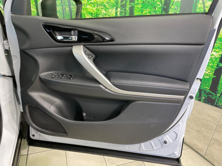 2022 Mitsubishi Eclipse Cross PHEV 5LA-GL3W (UW-6a0298a83c203)[24]