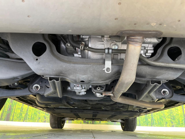 2022 Mitsubishi OUTLANDER PHEV 5LA-GN0W (UW-6a0298a85dcee)[16]
