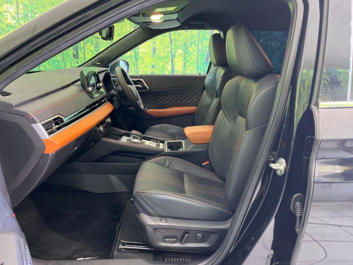 2022 Mitsubishi OUTLANDER PHEV 5LA-GN0W (UW-6a0298a85dcee)[12]