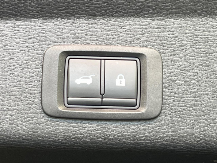 2022 Mitsubishi OUTLANDER PHEV 5LA-GN0W (UW-6a0298a85dcee)[18]