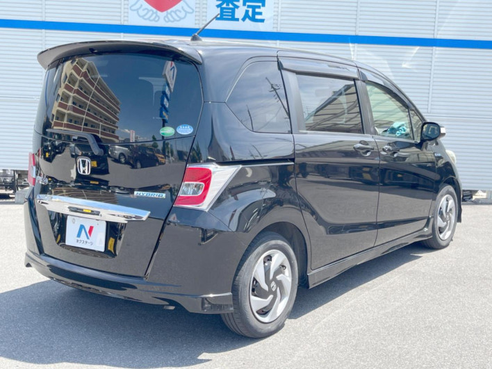 2015 Honda Freed hybrid DAA-GP3 (UW-6a0298a8b9511)[18]