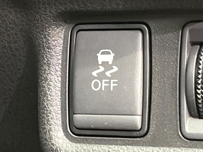 2017 Nissan Note DAA-HE12 (UW-6a0298b214eef)[26]