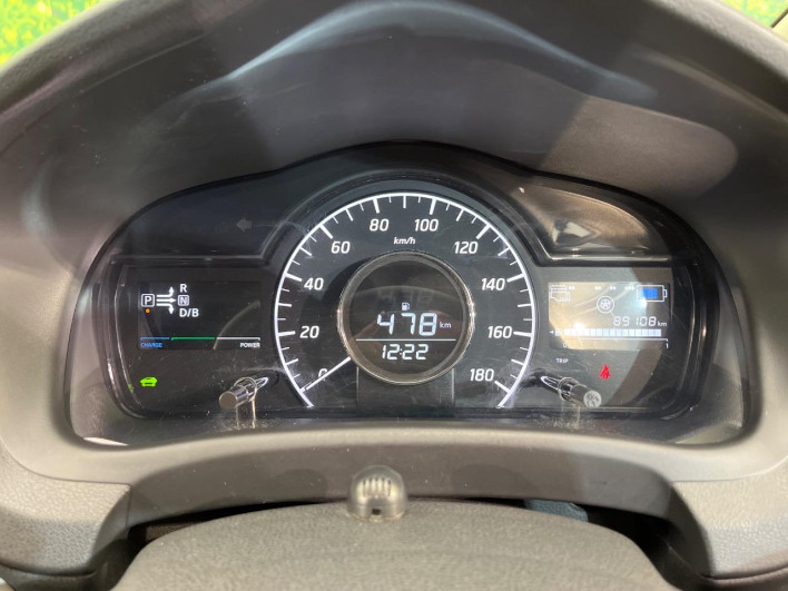 2017 Nissan Note DAA-HE12 (UW-6a0298b214eef)[27]