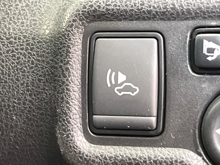 2017 Nissan Note DAA-HE12 (UW-6a0298b214eef)[23]
