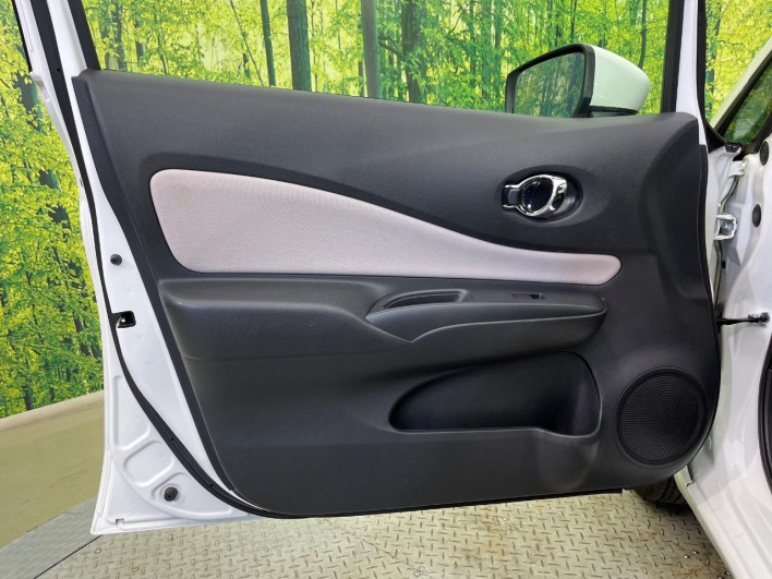 2017 Nissan Note DAA-HE12 (UW-6a0298b214eef)[9]