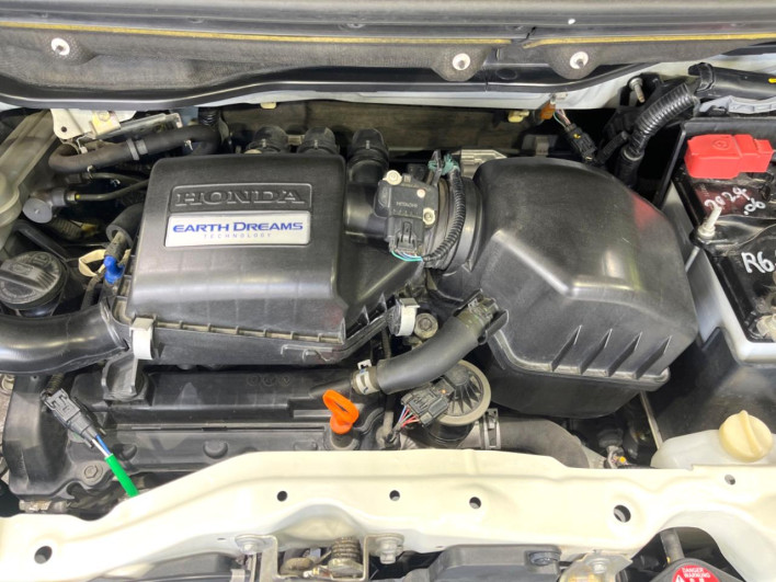 2017 Honda N-BOX DBA-JF1 (UW-6a0298bee2ab1)[4]