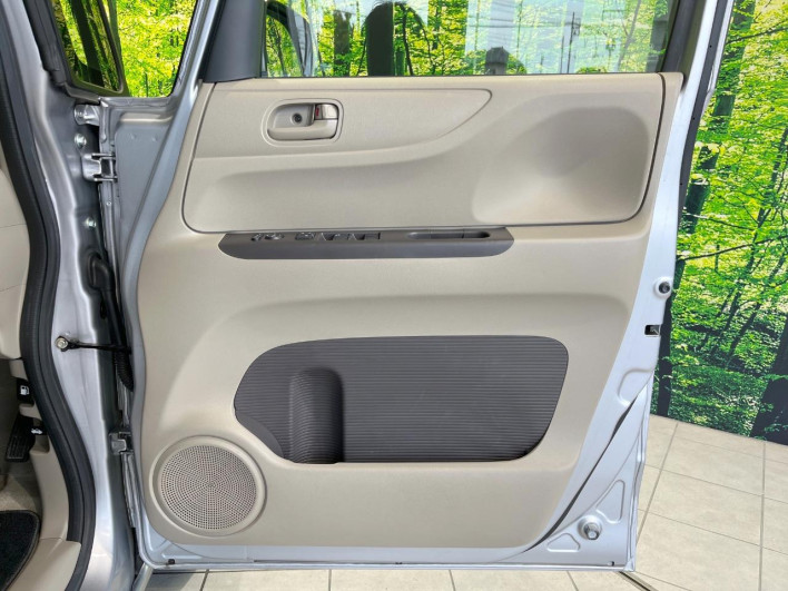 2017 Honda N-BOX DBA-JF1 (UW-6a0298bf380f7)[22]