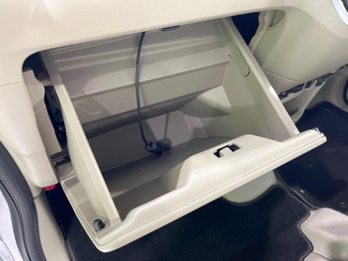2017 Honda N-BOX DBA-JF1 (UW-6a0298bf380f7)[4]