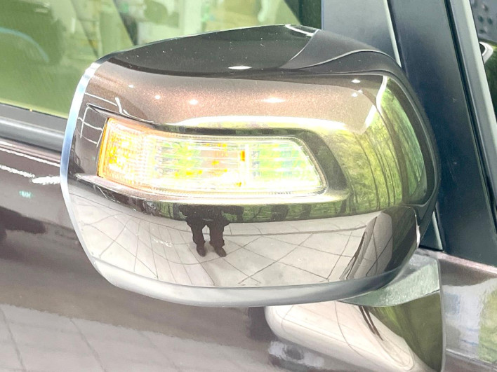 2017 Honda N-BOX DBA-JF1 (UW-6a0298bf6d34e)[24]